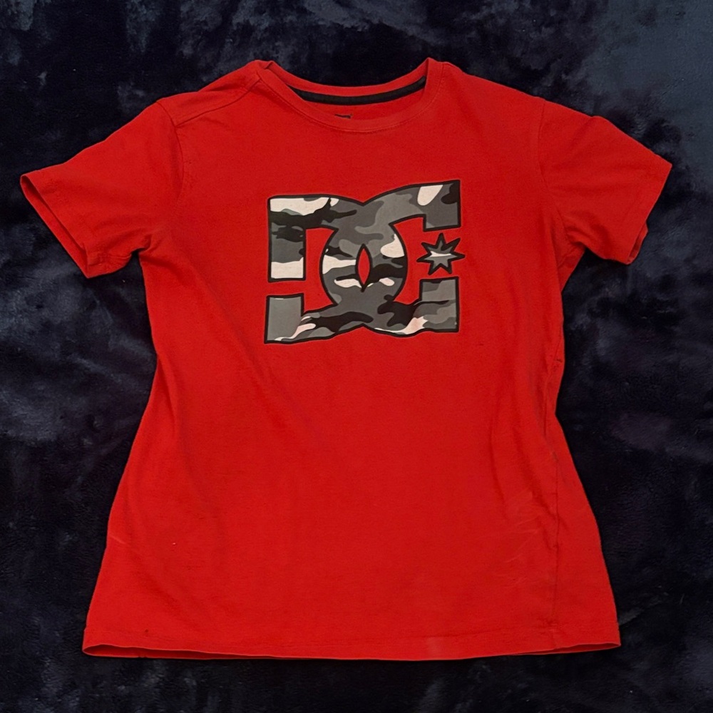 y2K DC Kids Red Camo Logo T-Shirt